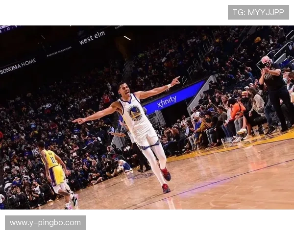 乔丹·普尔突破创造空间提升投篮效率明显拉开与队友差距