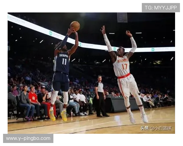 毕比无球频繁切入拉开空间，助力球队三分命中率显著提升