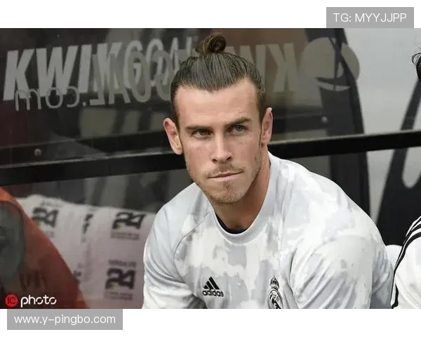 登贝莱与贝尔在加速推进与分散突破上出现显著偏移